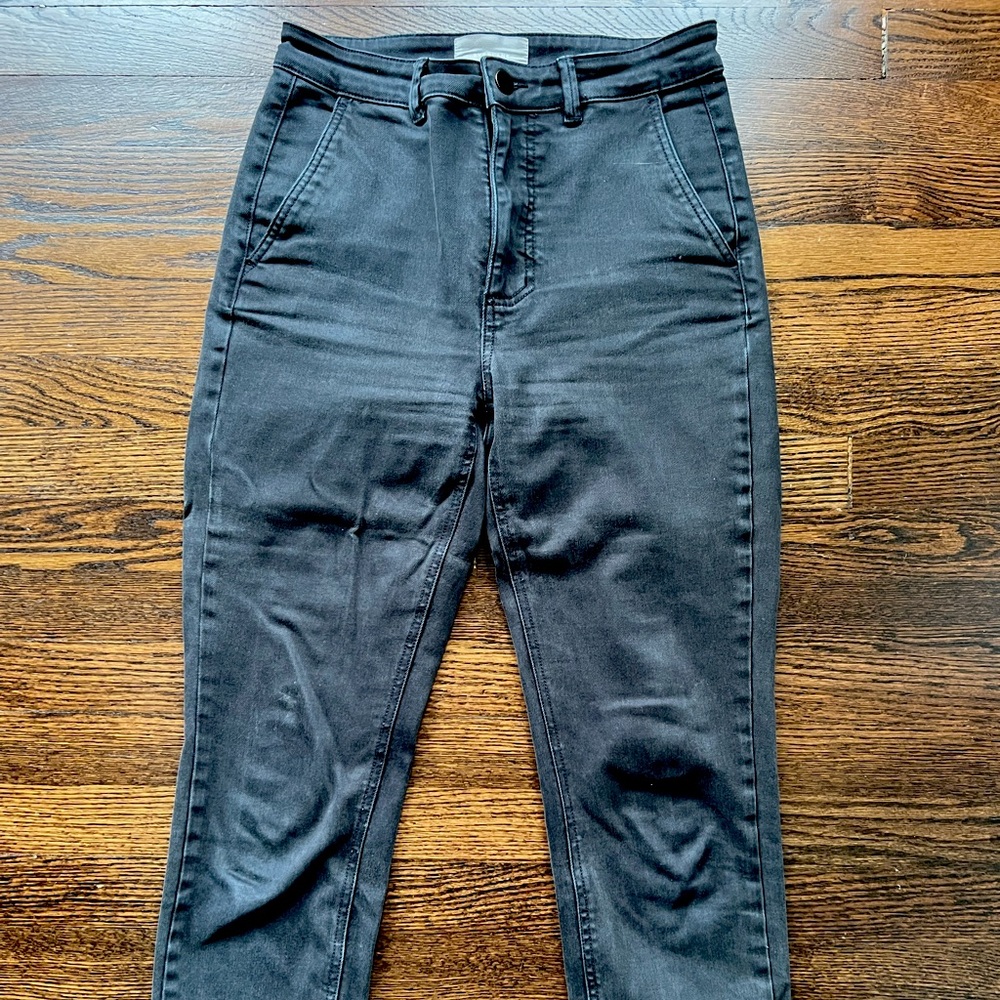 Everlane, The Straight-Leg Crop in Black, Size 4 - Picture 4 of 10